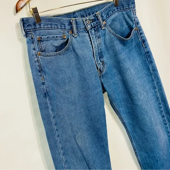 Levis Mens Light Blue Washed 505 Jeans Size 34 X 29 - Picture 3 of 9